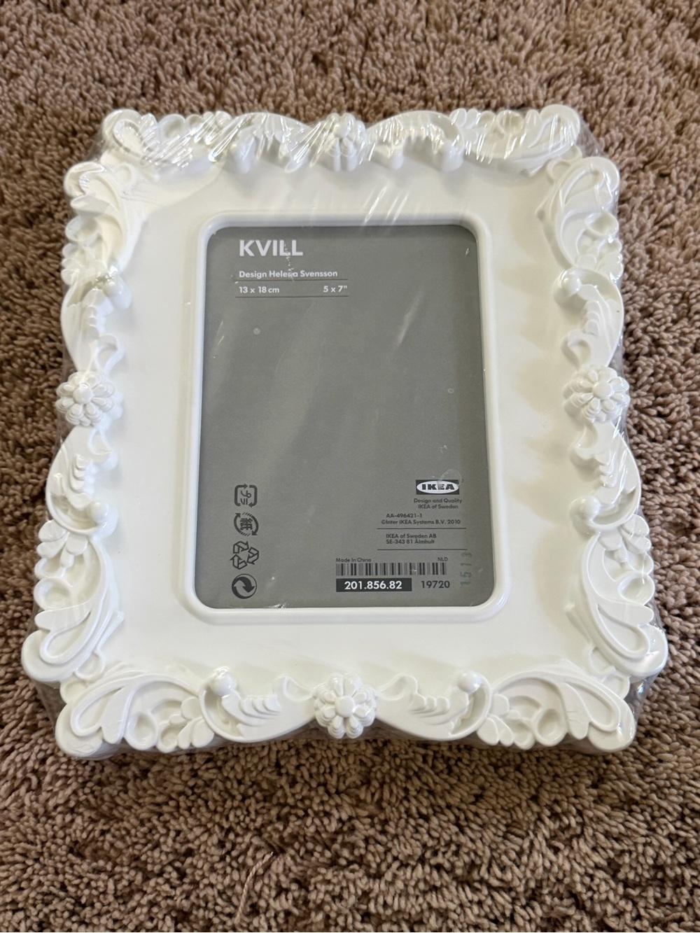New in plastic IKEA KVILL Ornate White floral scroll Picture Frame 5x7 white